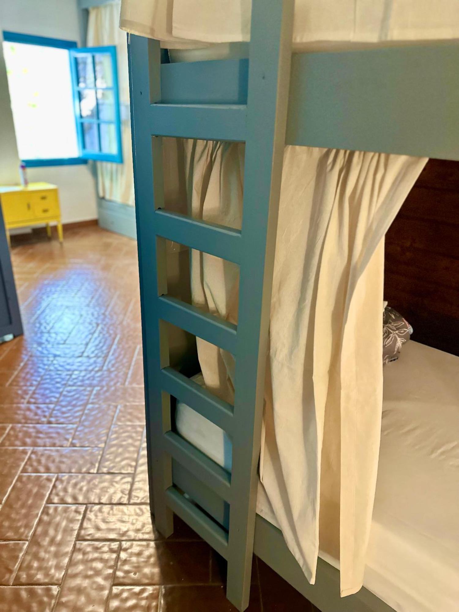 Gorilla Hostel Mendoza Ruang foto